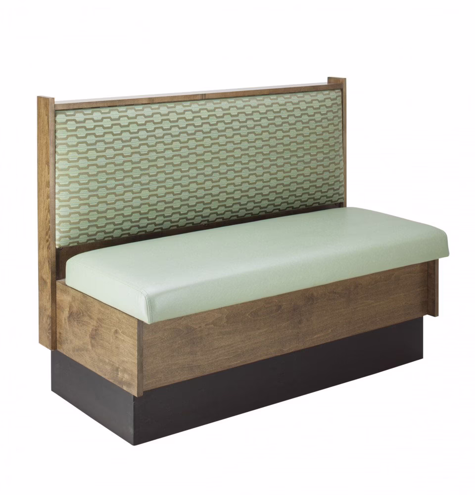 Midland customizable booth by SCI