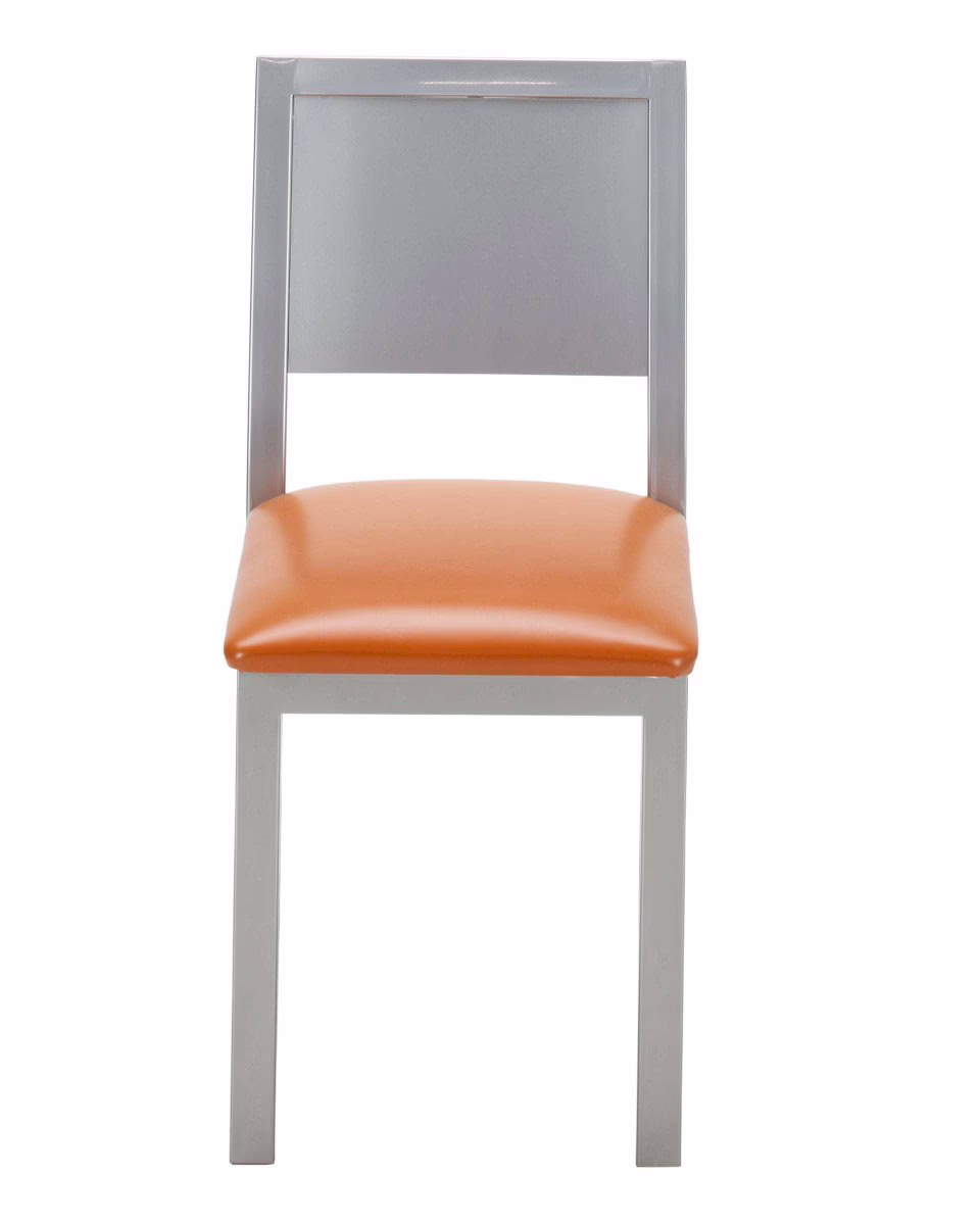 4_EU-110_UPH-SEAT_FRONT-VIEW1-960x1200