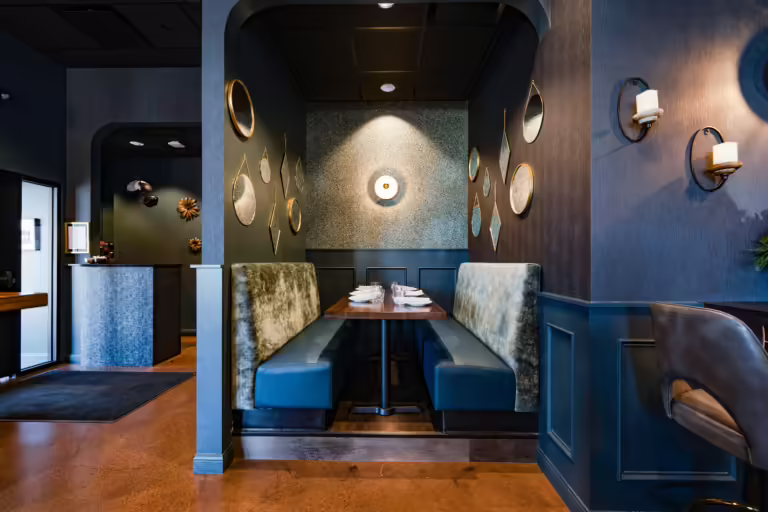 Entourage restaurant